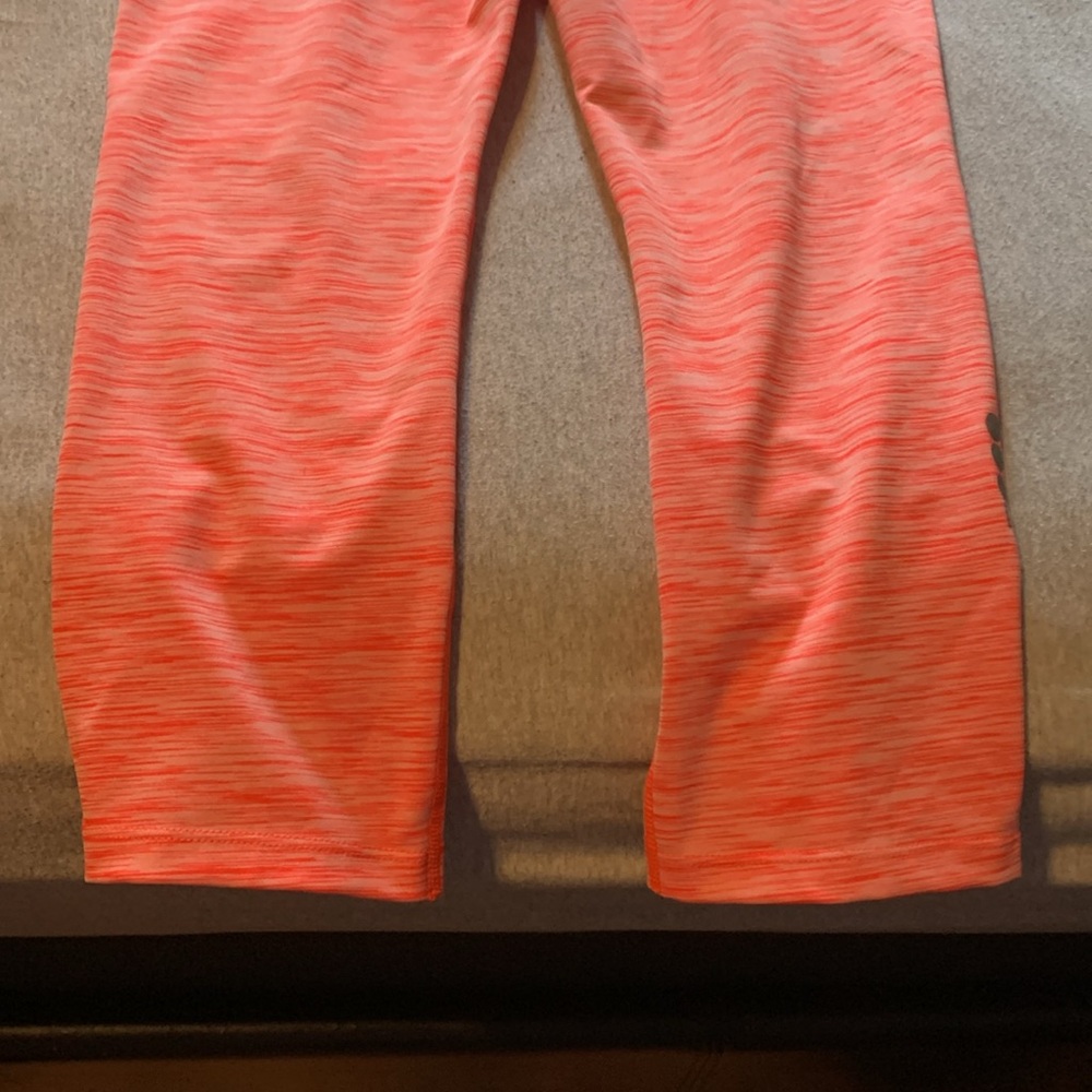 Bench capri legging - Picture 6 of 6